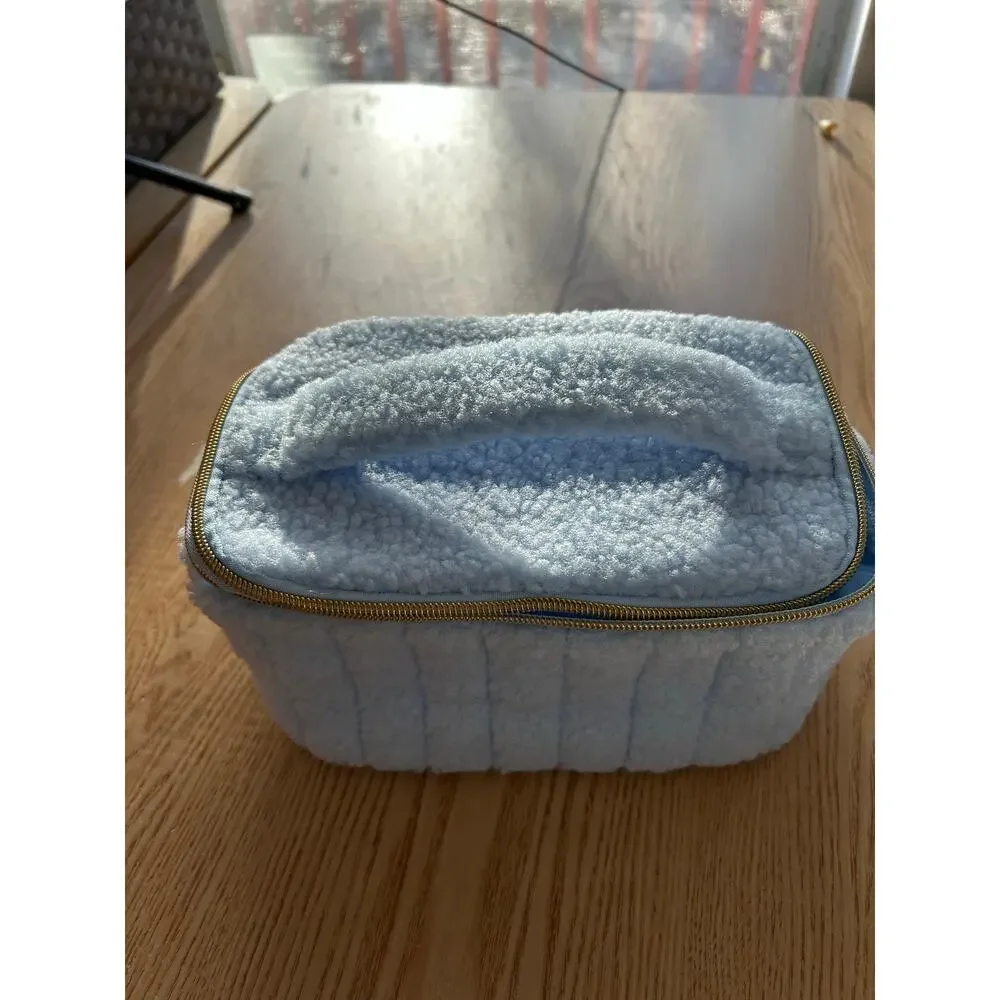 New Vivitar Makeup 💄 Cosmetics Toiletries Bag Fleece Soft Baby Blue